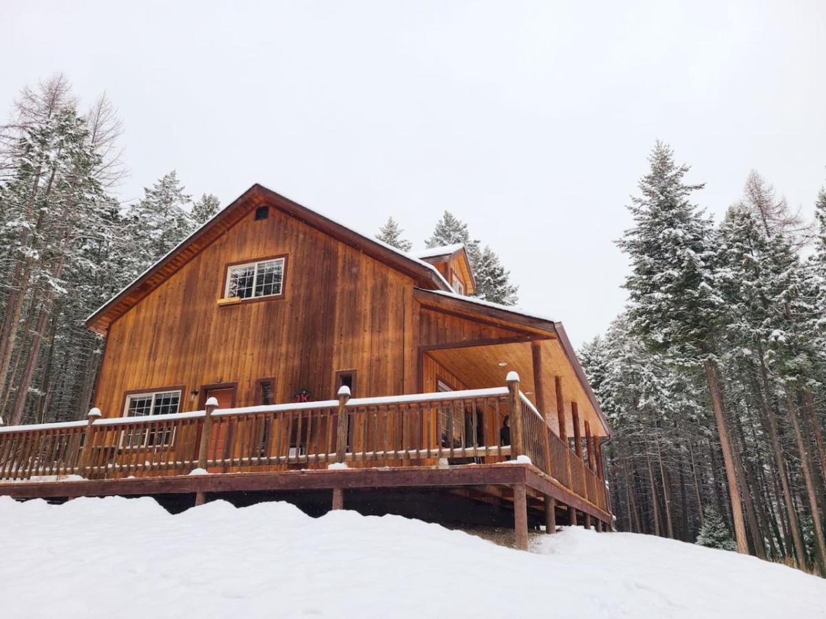 Blacktail Cabin Hideaway With Hot Tub Lakeside エクステリア 写真