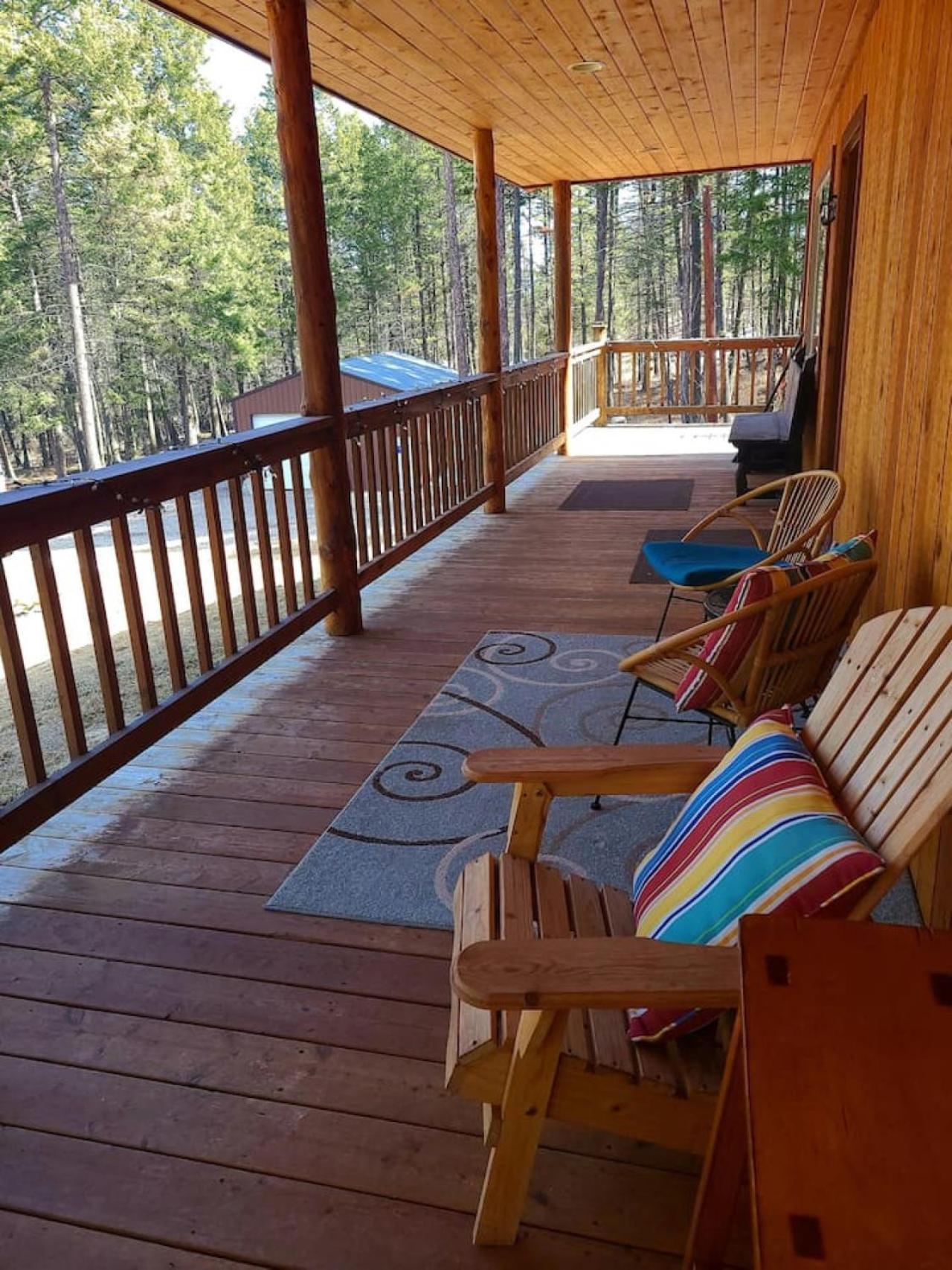 Blacktail Cabin Hideaway With Hot Tub Lakeside エクステリア 写真